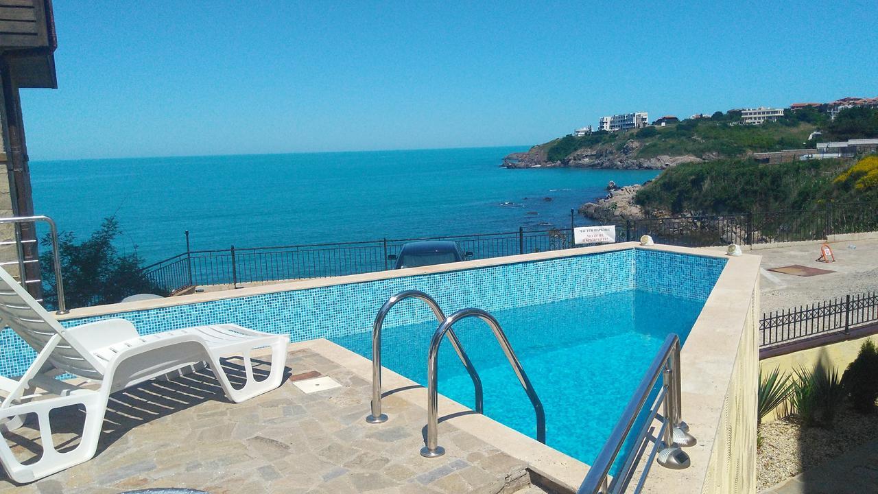 Akshaena Aparthotel Sozopol Esterno foto