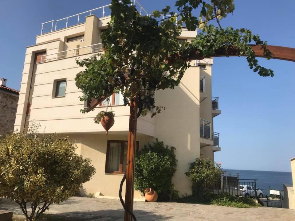 Akshaena Aparthotel Sozopol Esterno foto