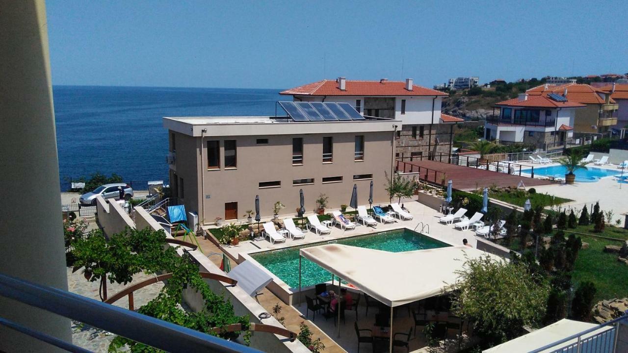 Akshaena Aparthotel Sozopol Esterno foto